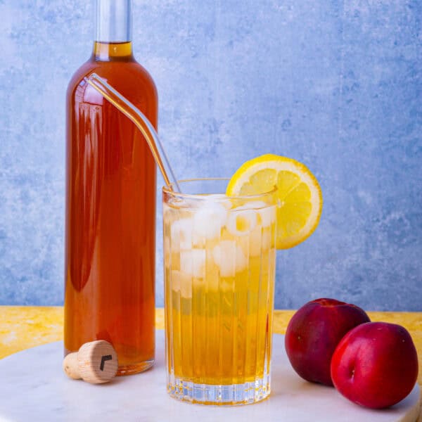 Pfirsich-Eistee-Konzentrat (Eistee-Sirup)